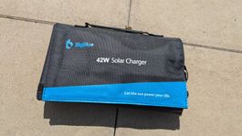 BigBlue 42W Solar Charger - Solarpanel - B434