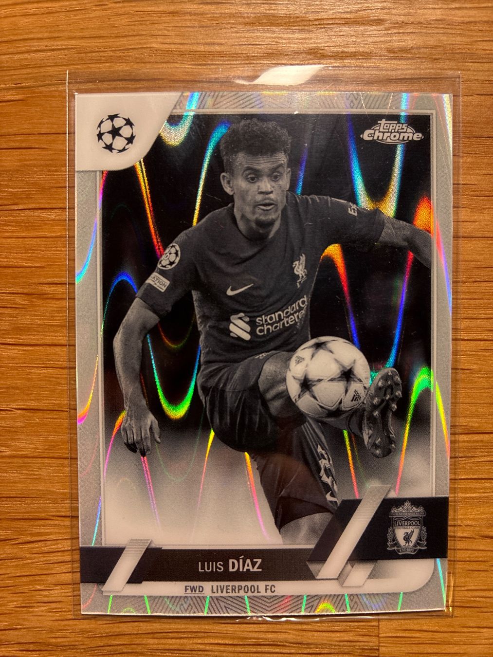 Topps Carte collezionabili: Topps Chrome Luis Diaz Liverpool BW Raywave – Usato da Wangenried venduto da Garagara