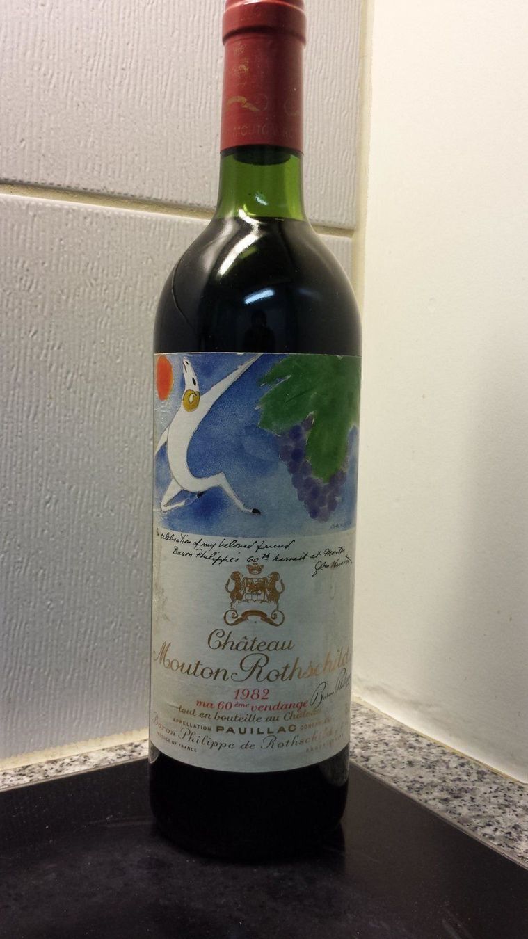 Mouton Rothschild Vino: Chateau Mouton Rothschild 1982 – Nuovo (secondo la descrizione) da Grenchen venduto da poggione