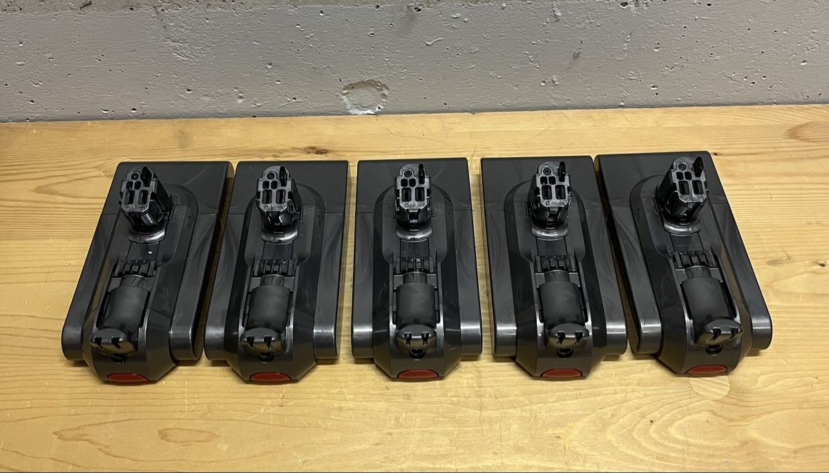Dyson Aspirapolveri & Accessori: Dyson V 11 Batterie – Usato da Dietikon venduto da RR1961