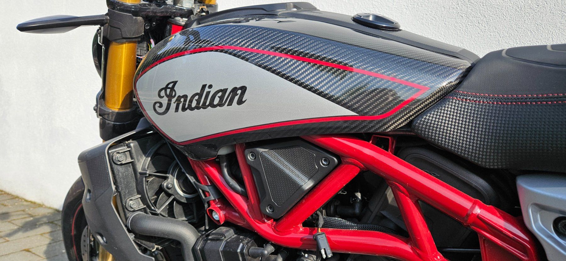 Indian Motorcycle Strada: Indian FTR Carbon R limited edition – Usato da Romanel-sur-Lausanne venduto da Marsu001 5