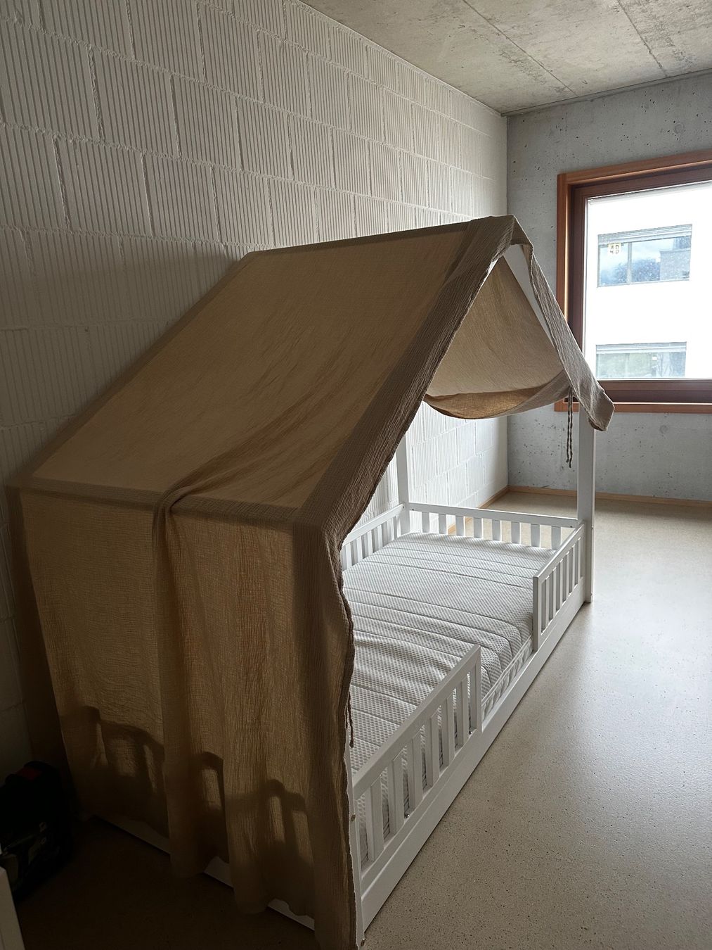 Letti: Hausbett inkl. Himmel – Usato da Islisberg venduto da rwinne
