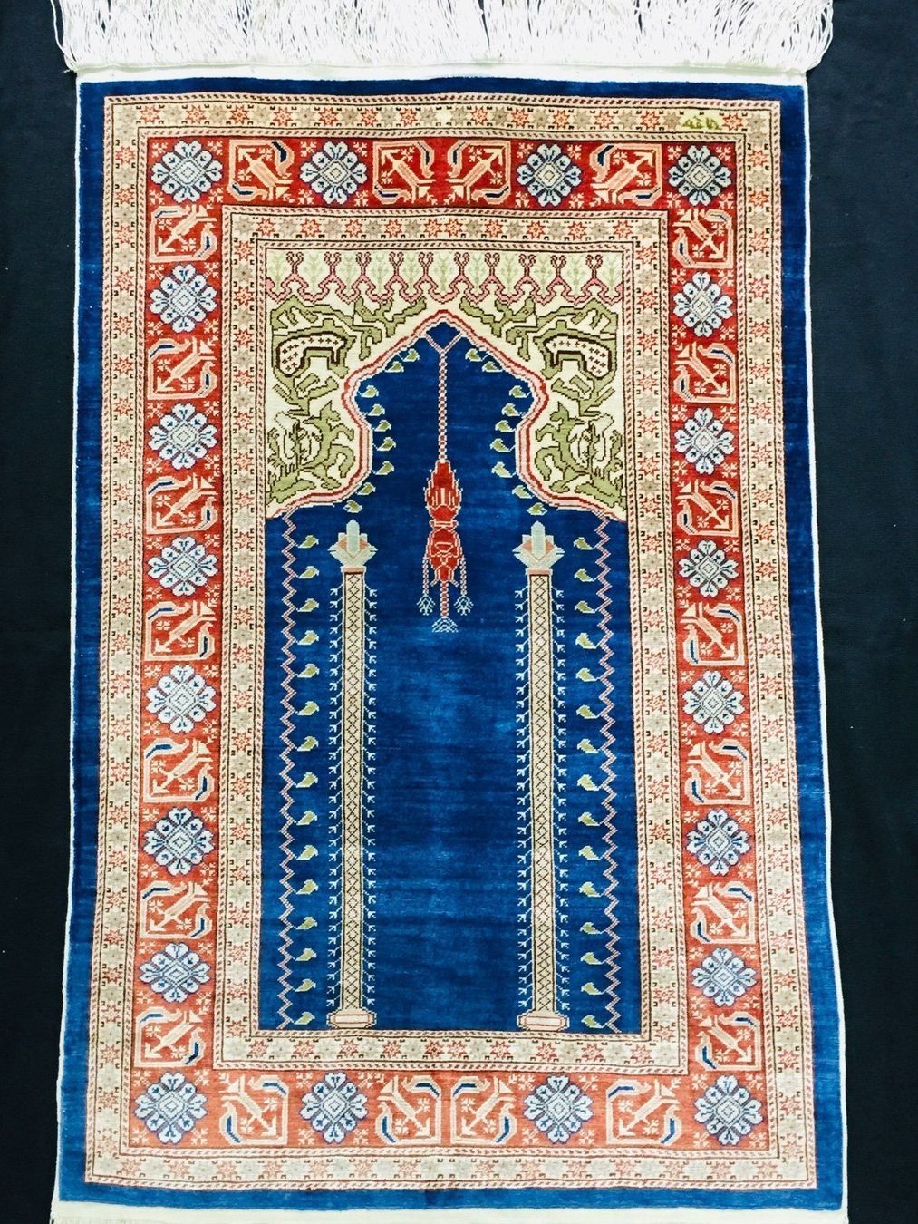 Tappeti: Vintage Hereke Teppich 100% Seiden – Usato da Schaffhausen venduto da vintageville