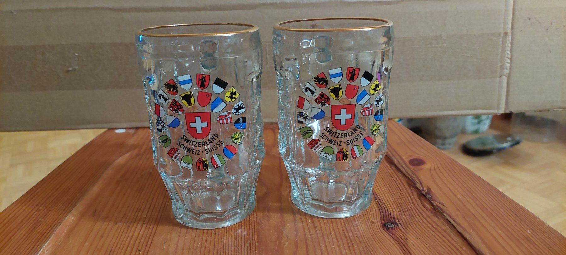 Bicchieri: 2 Bierglas / Humpen Switzerland – Nuovo (secondo la descrizione) da Kallnach venduto da Saratoga03