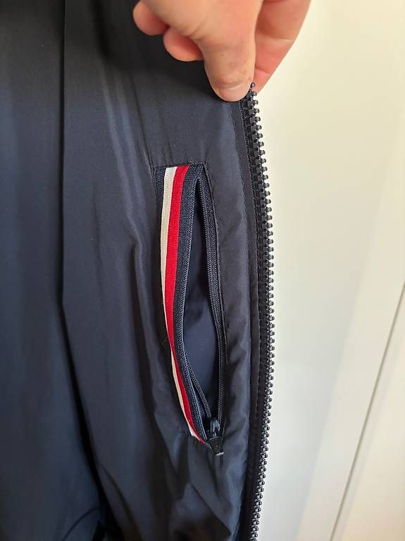 Jacken: Bomberjacke Tommy Hilfiger – Gebraucht aus Winterthur von ducati.corse 2