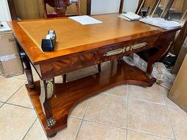 Bureau empire