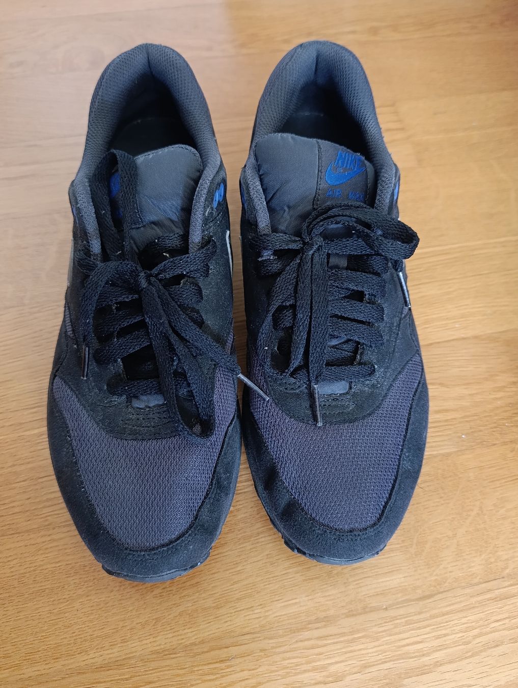 Nike Chaussures hommes: Nike Air Max 1 Grösse 42.5 – D'occasion à Baar par L.isa28 2