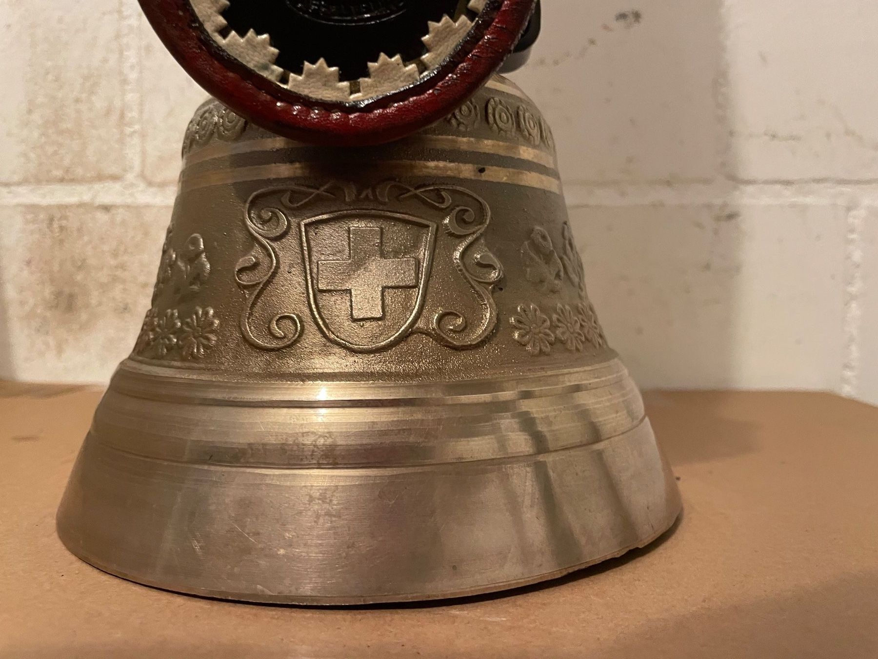 Campanacci mucche: Neuw. Gusset - Glocke ab 1.00 Fr. – Nuovo (secondo la descrizione) da Birrhard venduto da magisto52 3