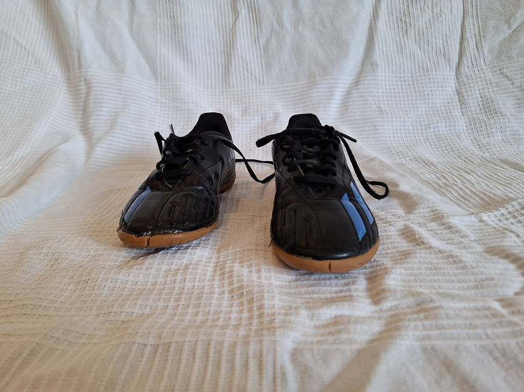 Scarpe per ragazzi: Adidas Deportivo Gr. 34  – Usato da Greifensee venduto da Timerons 2
