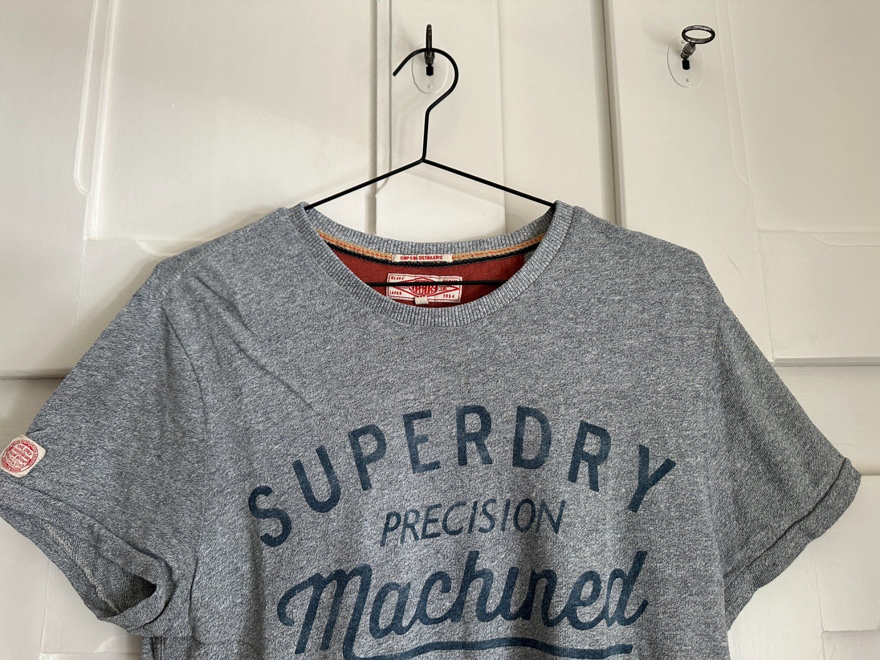 Superdry T-shirt: SUPERDRY - T-Shirt grau meliert M – Usato da Zürich venduto da Diazaio 1