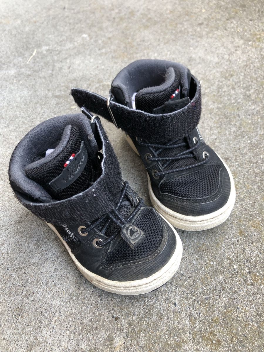 Viking Schuhe für Jungen: Kinderschuhe VIKING - Gr. 21 – Gebraucht aus Aarberg von umearocks