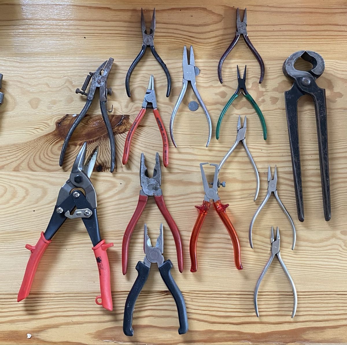Alle Werkzeuge: Diverse Zangen – Gebraucht aus Feuerthalen von 181222