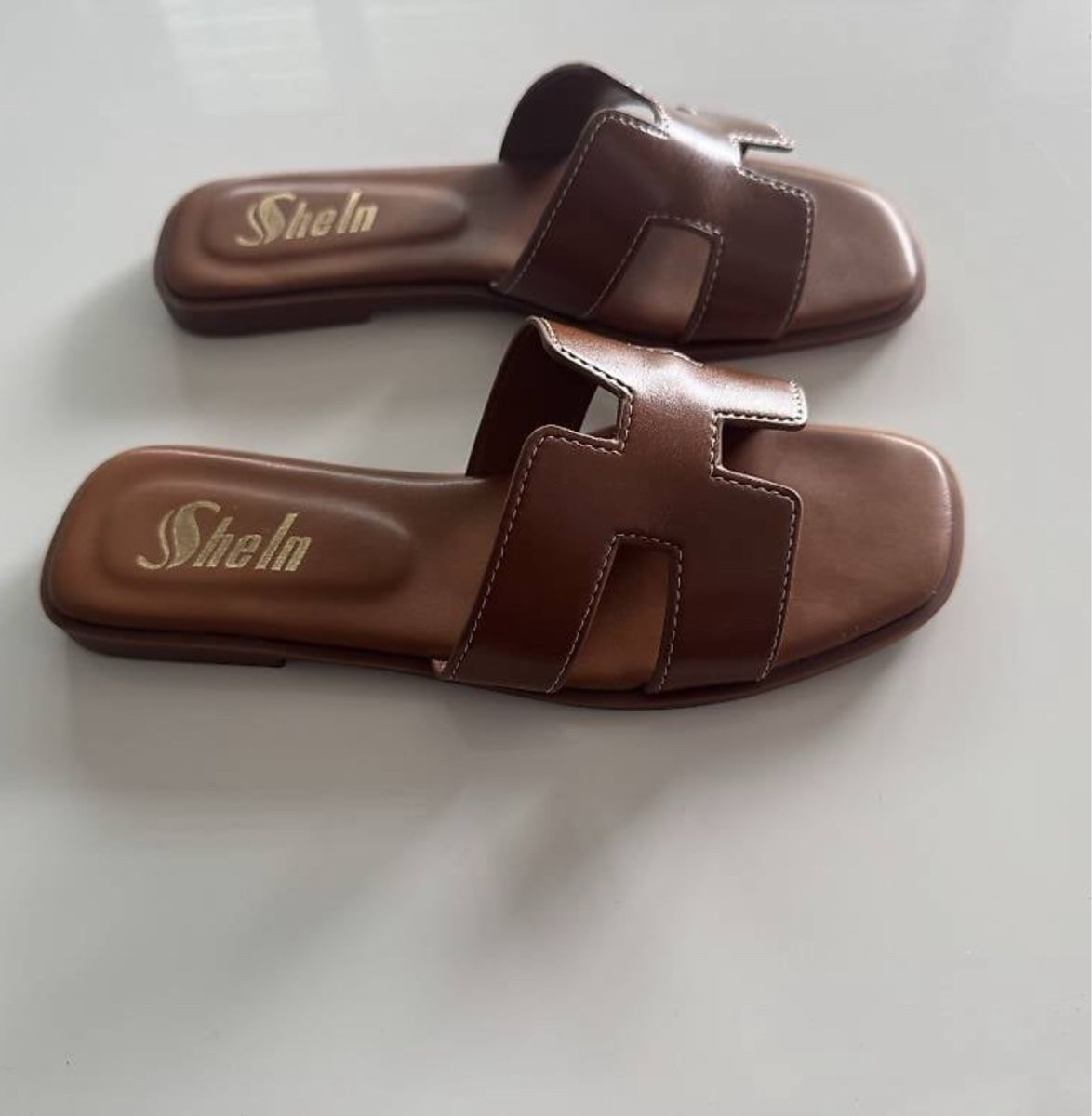 Scarpe da donna: Sandalen grösse 39 - Neu - Mode & style – Nuovo (secondo la descrizione) da Granges-Paccot venduto da Stellastyle 1