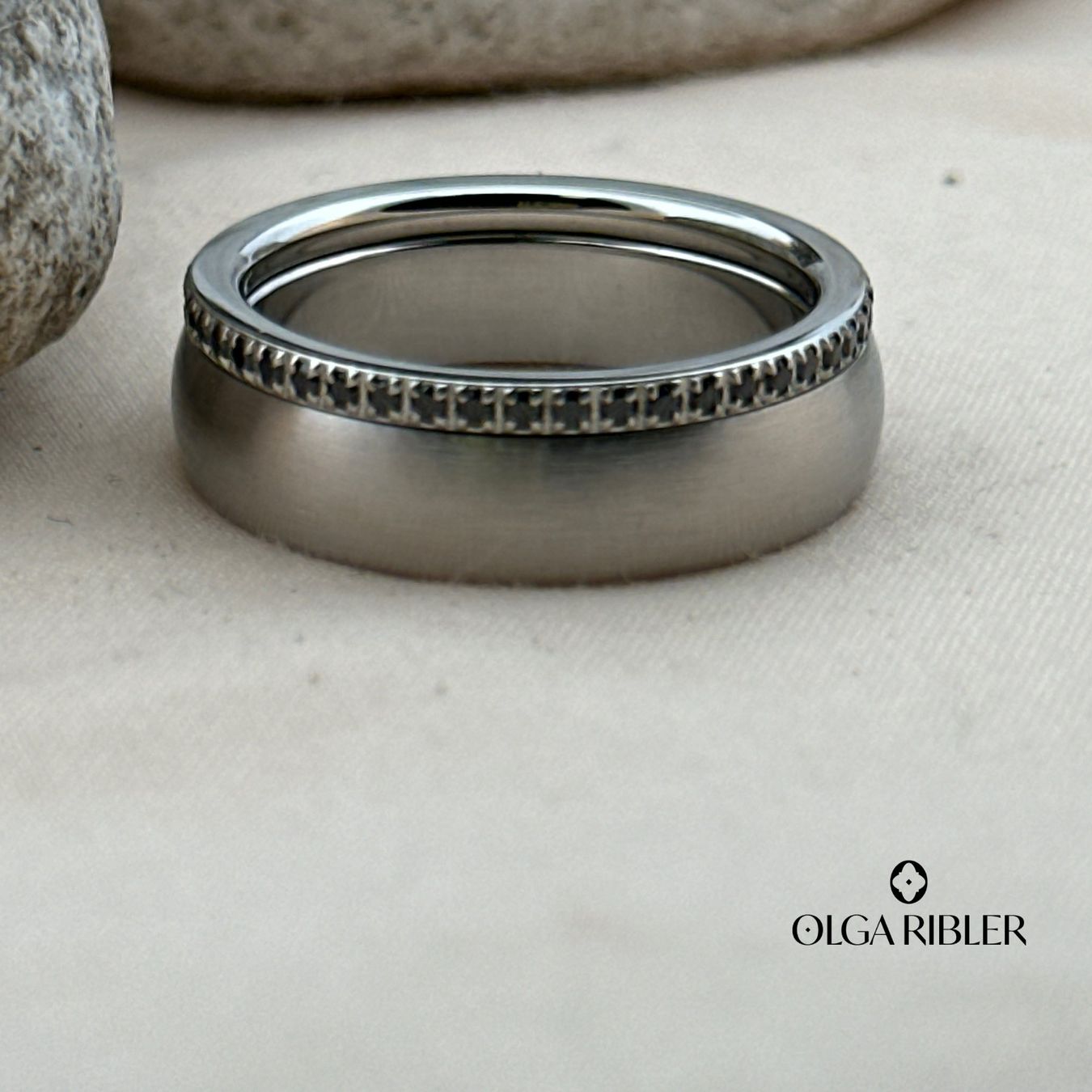 Olga Ribler Bagues: Edelstahl und Titanium Set aus 2 Ringen Grösse 58 – Neuf (Voir description) à Luzern par Schmuckoutlet 4