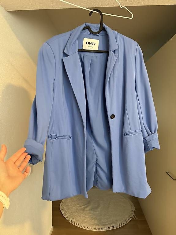 Jacken: ONLY Blazer blau Gr. S – Gebraucht aus Tübach von AldinaHuskic 1