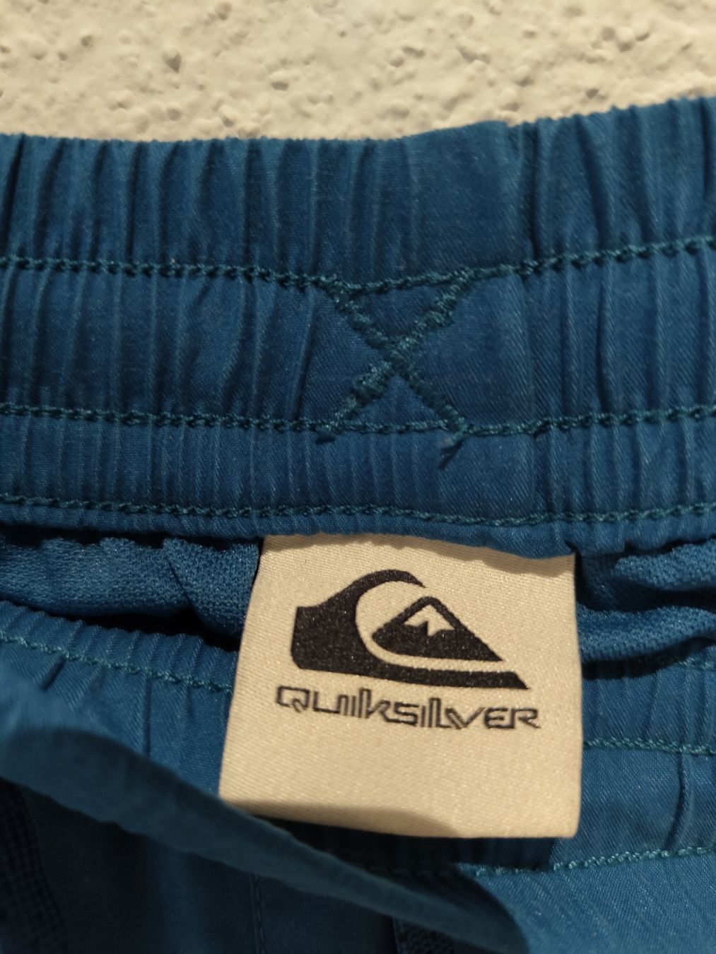 Quiksilver Pantaloni: Herren Badehose Quiksilver – Usato da Russikon venduto da noraarya 2