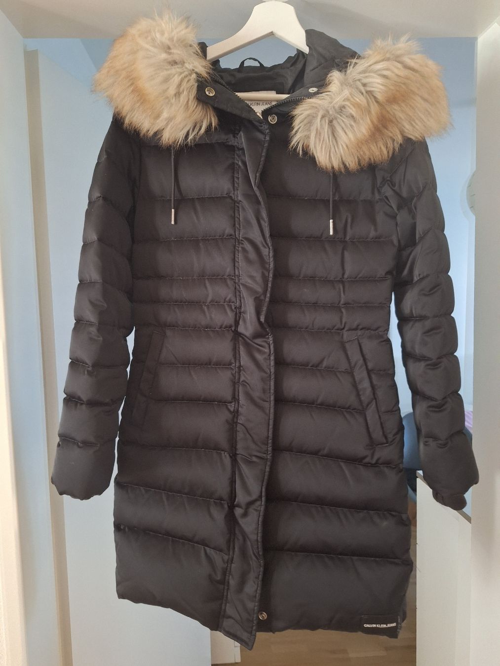 Calvin Klein Cappotti: Calvin Klein Daunenmantel – Usato da Mumpf venduto da SwissDi