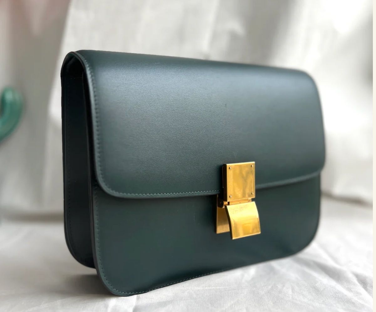Celine Borse da donna: CELINE Mittelgroße Classic Tasche aus Boxkalbsleder – Nuovo (secondo la descrizione) da Bertschikon Gossau venduto da Babayan.lusine 1
