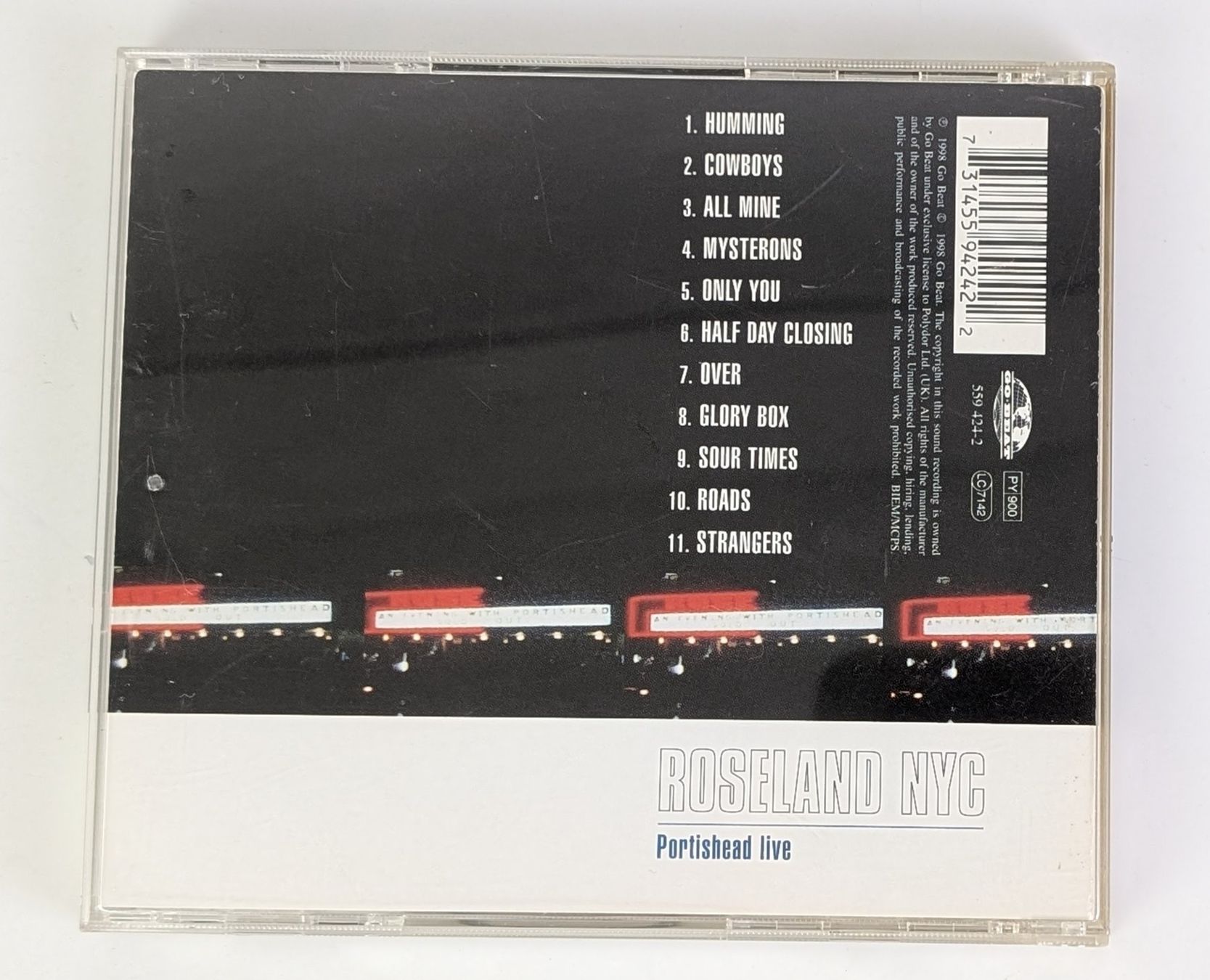 CD: Portishead - Roseland NYC Live - CD Top – Usato da Zürich venduto da 1.Simon 1