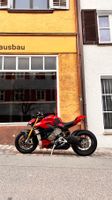 Ducati Streetfighter V4S