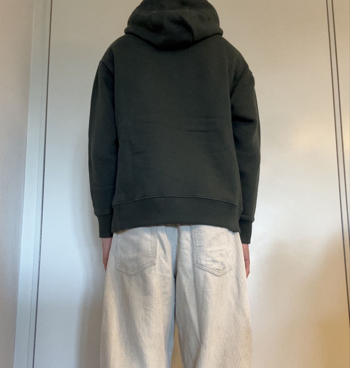 Pull&Bear Maglioni & Felpe: Pull Pull&Bear vert olive, porté 2 fois, excellent état – Usato da Romanel-s-Lausanne venduto da Lawdisy- 3