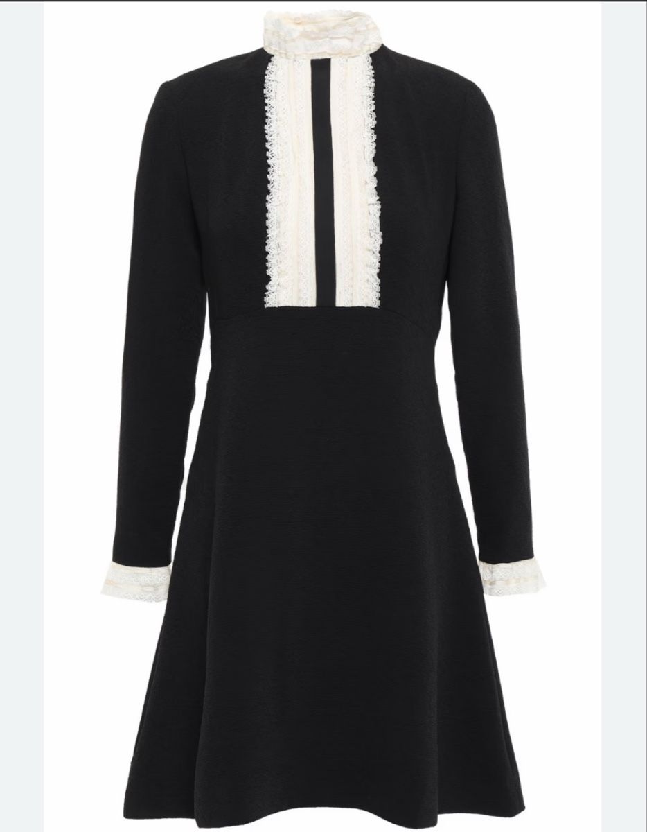 Sandro Robes: Sandro Elegant Dress – D'occasion à St.Josefen par lop_lh8d
