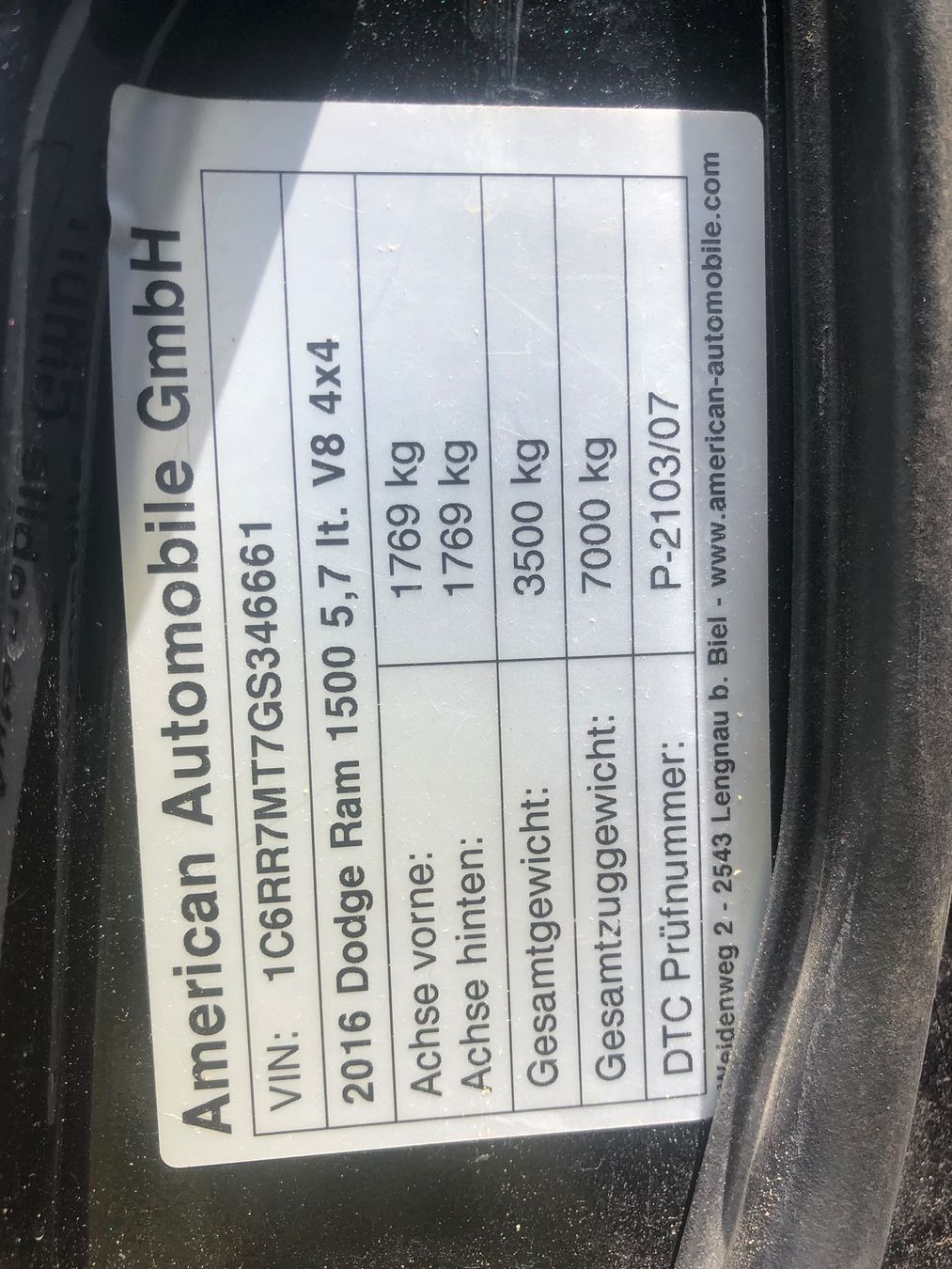 Tutti pezzi di ricambio auto: Ram 1500 benne avec couvert 2016 bon état – Usato da Le mouret venduto da mar_wy8n 2