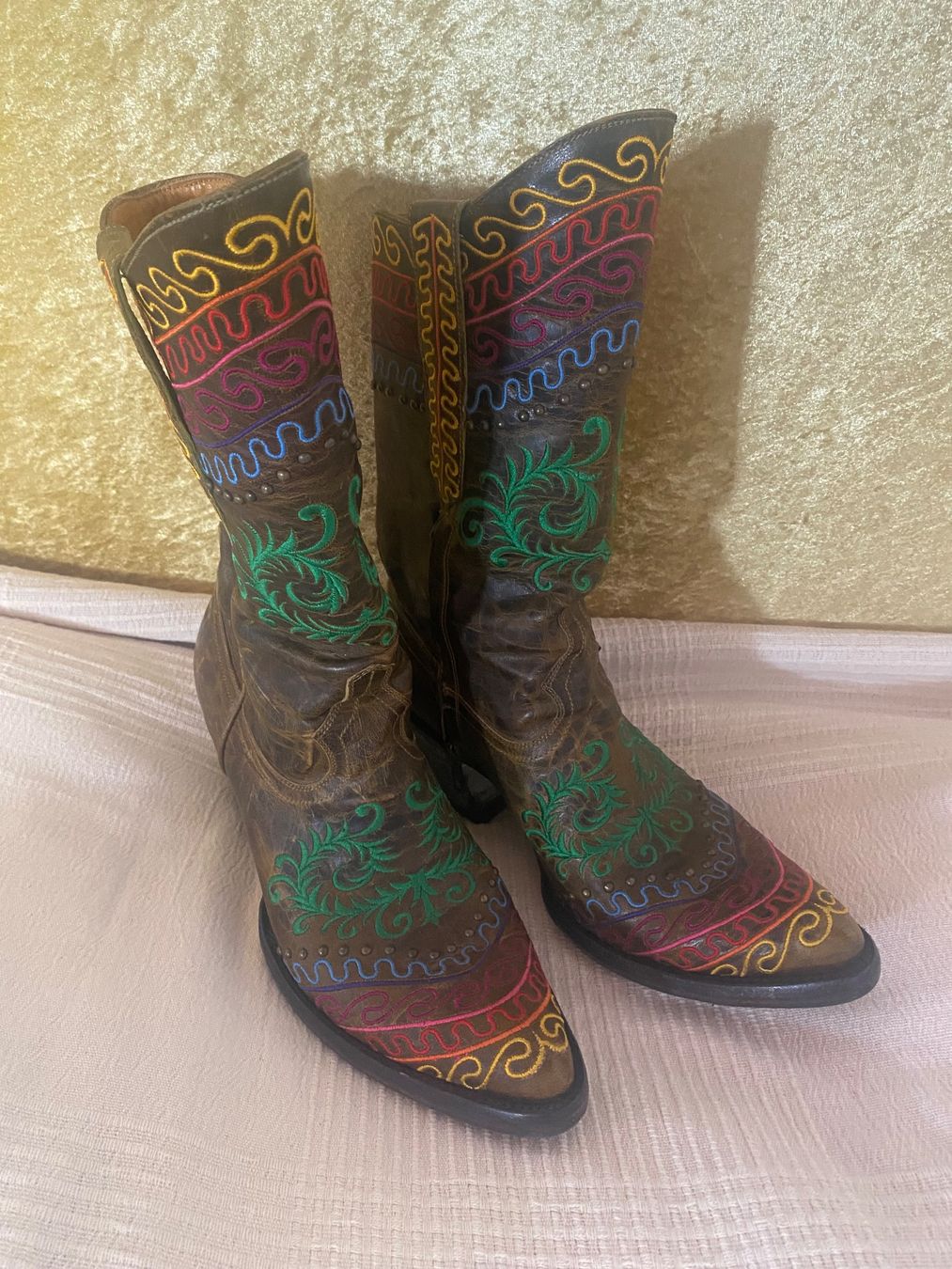 Mexicana Damenschuhe: Handbestickte Mexicana Boots Damenstiefel – Gebraucht aus Gstaad von sabinereber