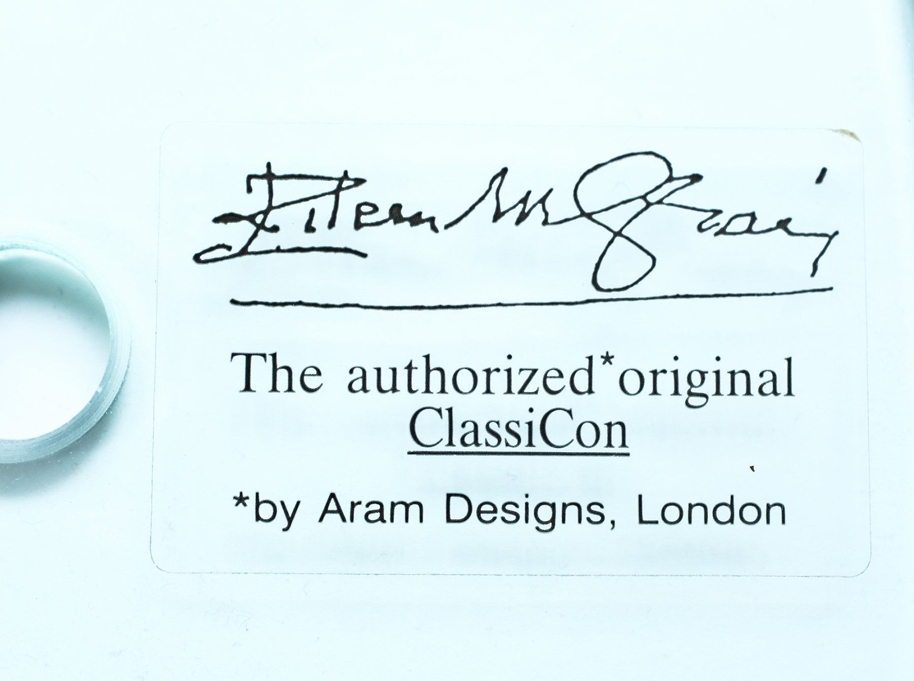 Tables: Eileen Gray Adjustable Table E 1027 Beistelltisch – D'occasion à Zürich par Torros 1