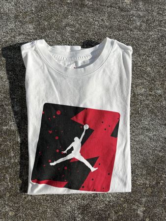 T-Shirt Air Jordan weiss Nike Grösse M neuwertig