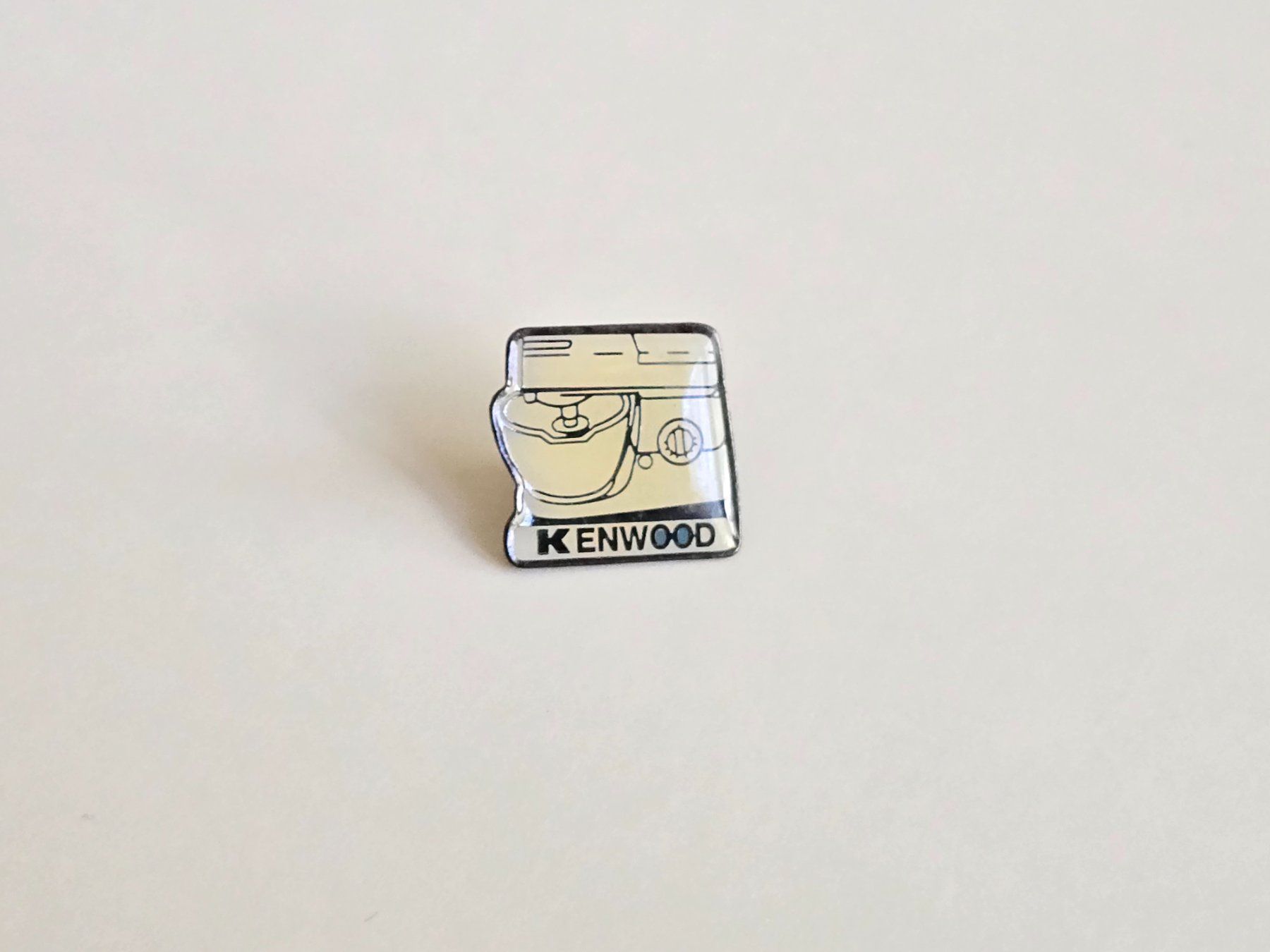 Placchette & Badge: Pin KENWOOD – Usato da Dättlikon venduto da Wundertuete_