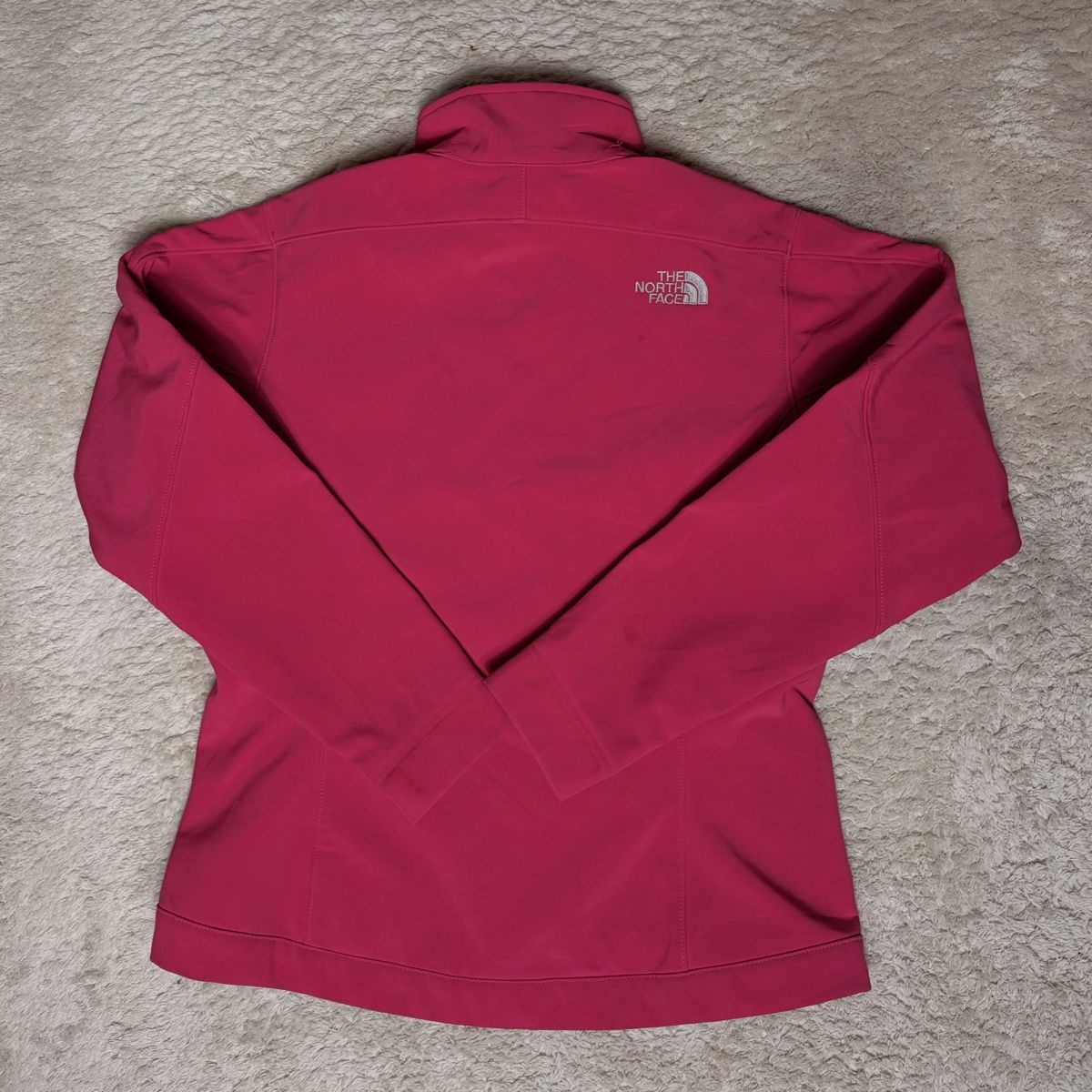 North Face Giacche: Veste softshell rose The North Face - Taille M – Nuovo (secondo la descrizione) da Neuchâtel venduto da aliceguins 5