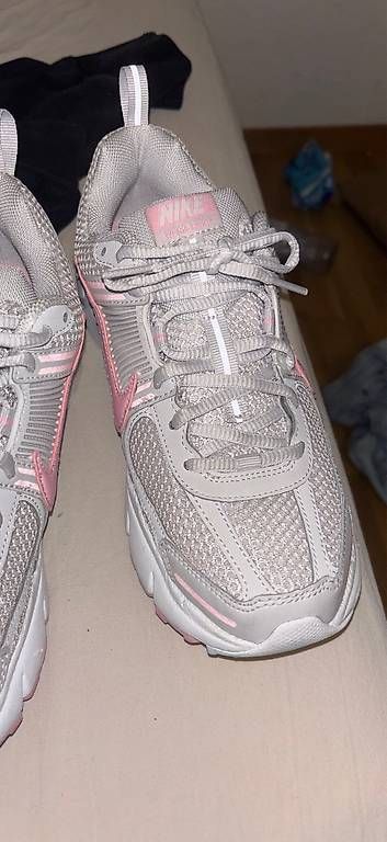 Nike Scarpe da donna: Nike Vomero 5 grau pink – Nuovo (secondo la descrizione) da Gränichen venduto da alb_566r 1