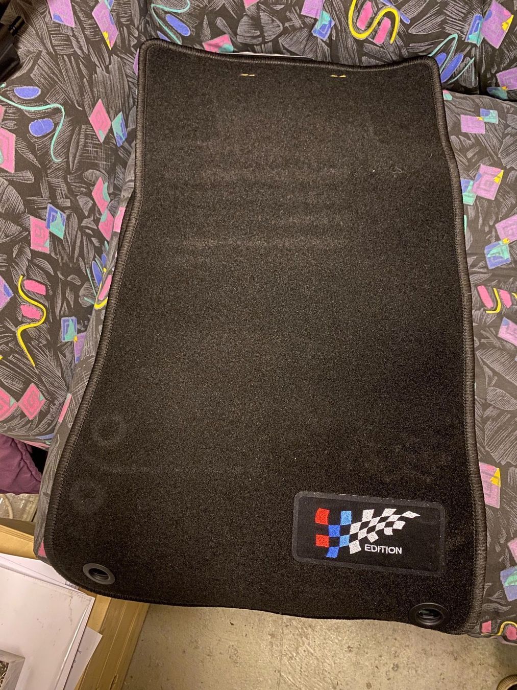 BMW Tappeti & Tappetini: Neuware! Textilfussmatten Teppich BMW E30 Cabrio M Technik – Nuovo e nell'imballaggio originale da Winikon venduto da cabriofan01 2