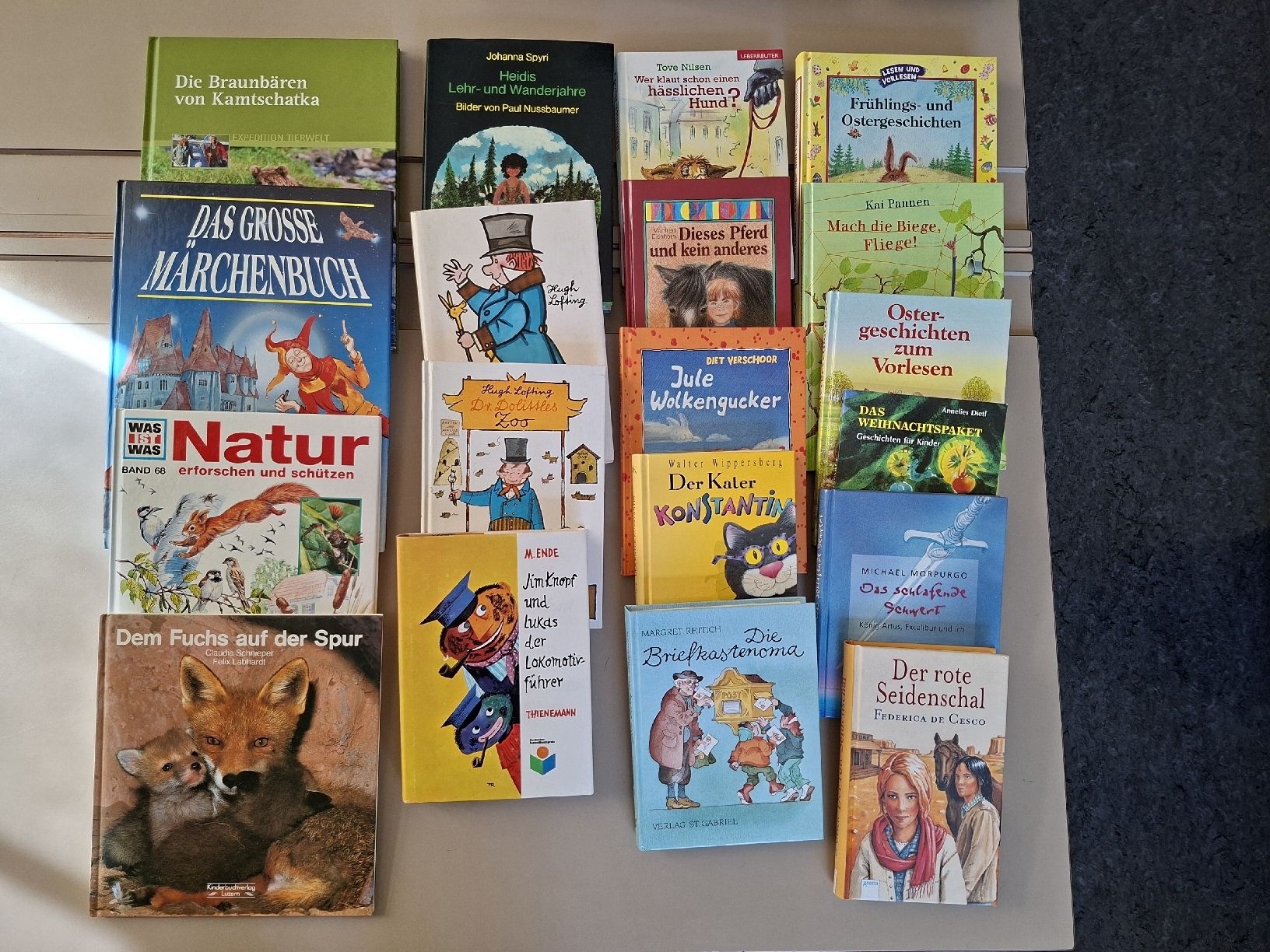 Libri: Kinderbücher Sammlung – Usato da Bilten venduto da ecobi