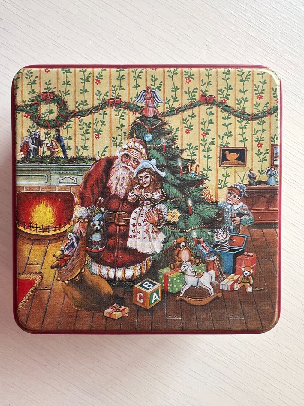Tutte le decorazioni: Blechdosen Set mit nostalgischem Weihnachts-Sujet – Usato da Winterthur venduto da Green-Future 3
