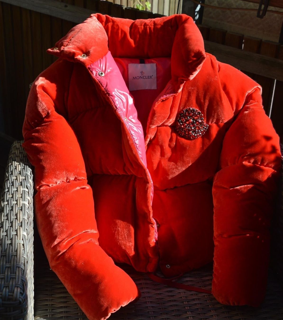 Moncler Giacche: Daunenjacke / doudoune en velours Moncler .2 – Usato da Collonges venduto da Auganien