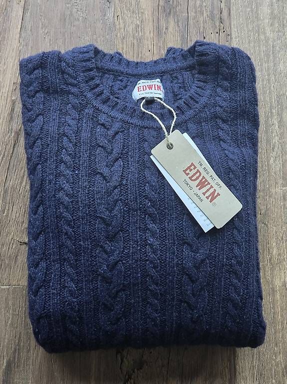 Pulls & Sweat-shirts: EDWIN PULLOVER DUNKELBLAU LARGE NEUWARE – D'occasion à Stallikon par rob_62w9