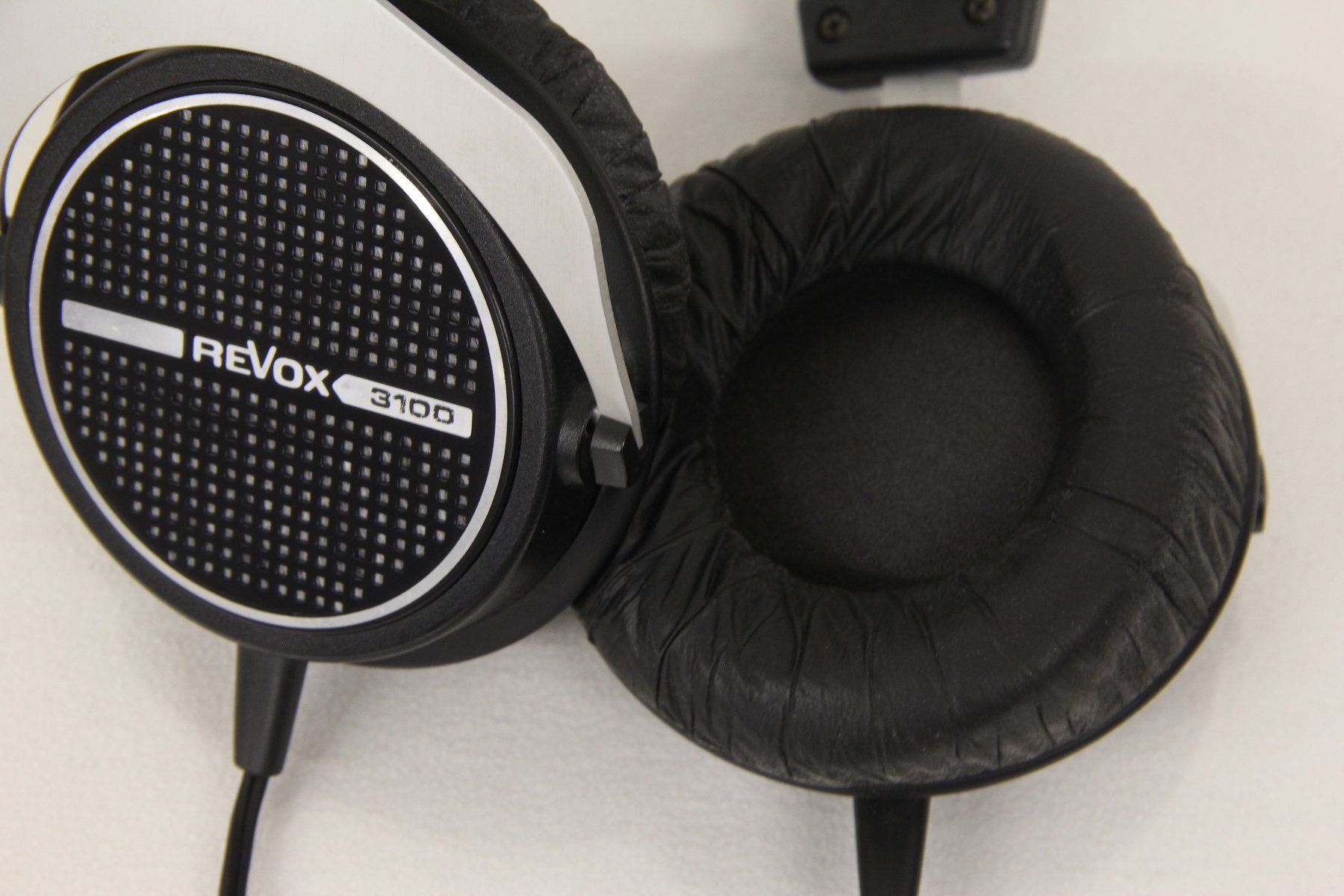Revox Cuffie: Revox 3100 Kopfhörer – Usato da Dittingen venduto da C-Zero1-E 4