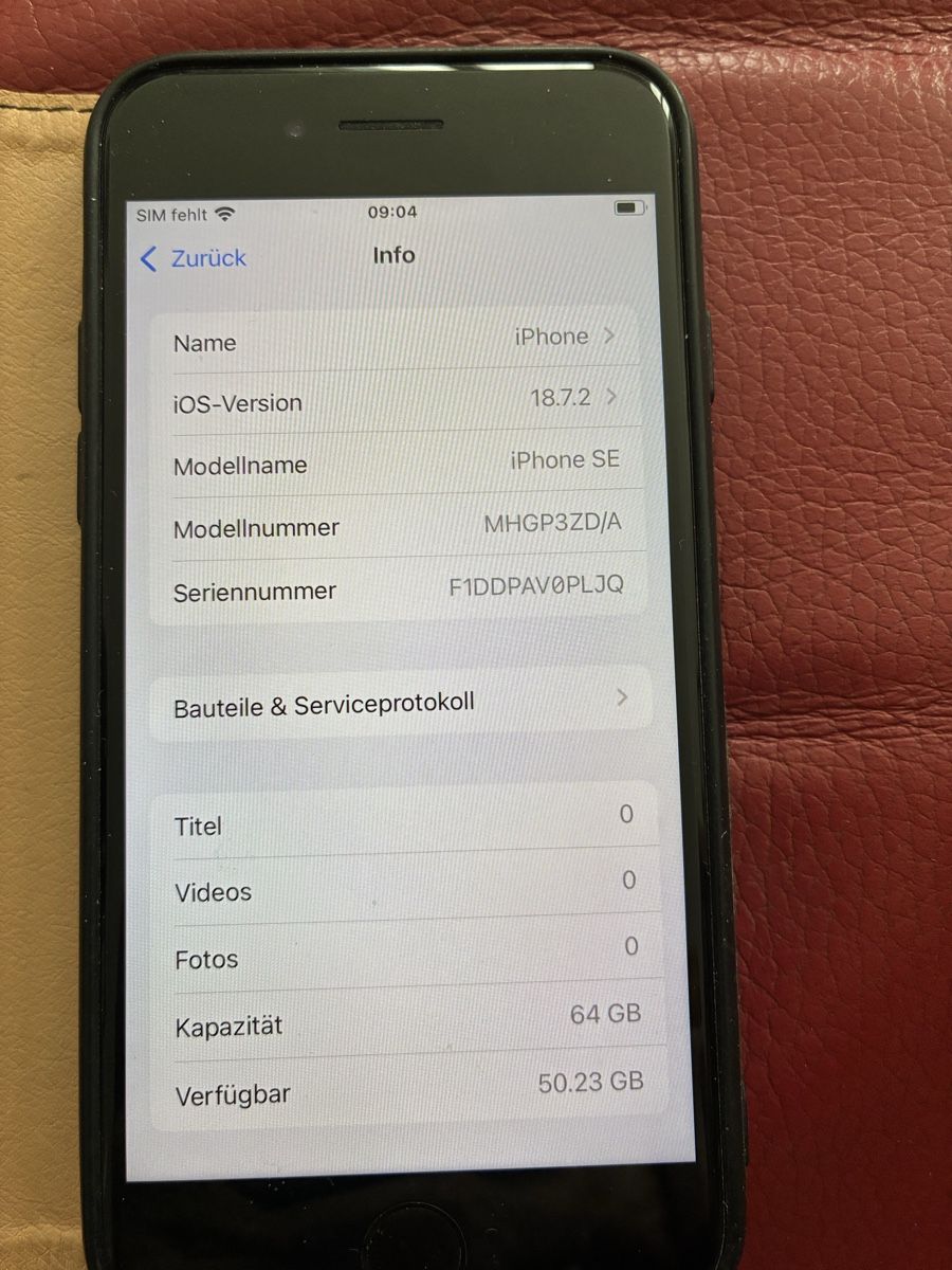 Apple Telefoni cellulari / Smartphones: iPhone SE, 64 GB, Schwarz – Usato da Muttenz venduto da Nogg46 2
