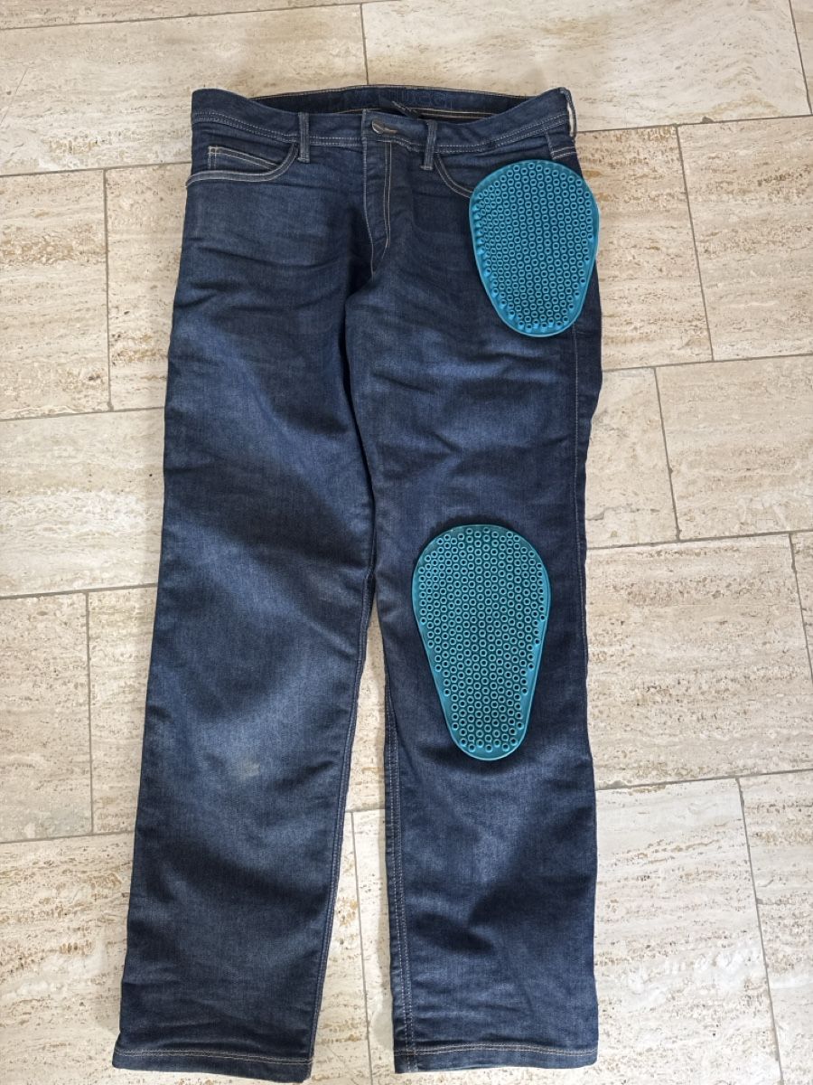 Vanucci Hosen: Vanucci Motorradhose Gr. 52  34/32 – Gebraucht aus Therwil von dom_gfj8