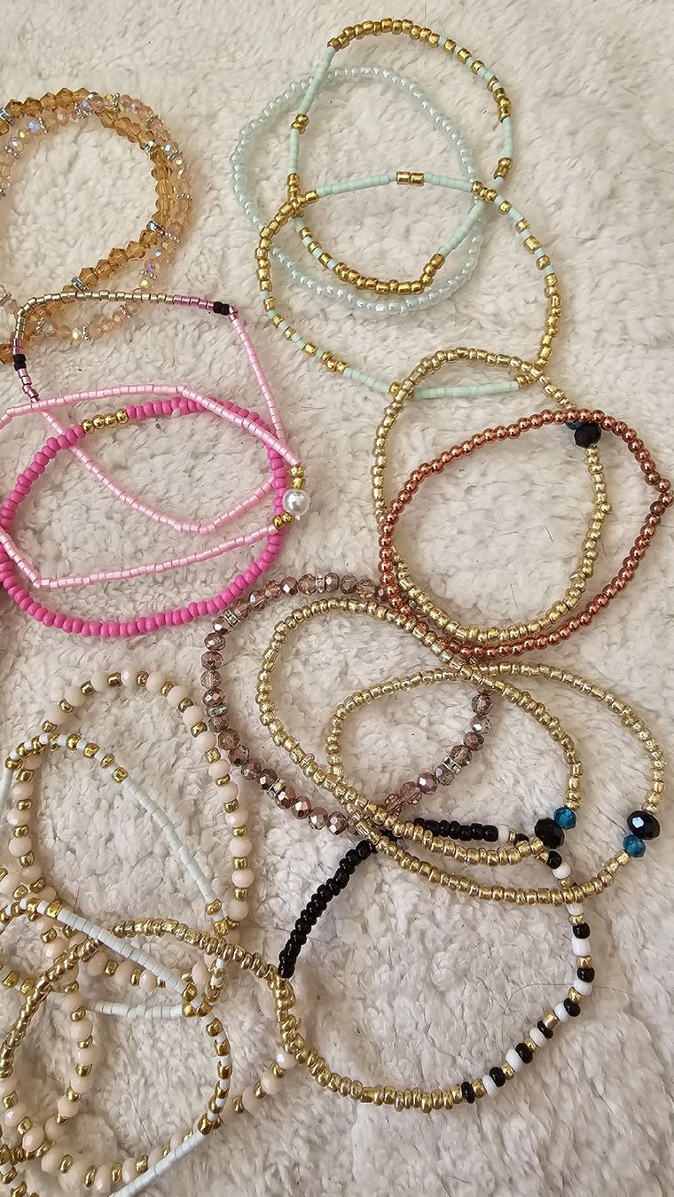 Bracciali & Braccialetti: Kinder-Perlenarmbänder – Nuovo (secondo la descrizione) da Grosshöchstetten venduto da Chaotik-Reptil 3