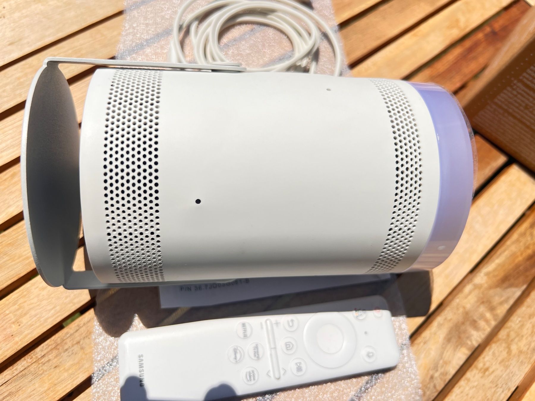 Samsung Tragbarer Mediaplayer: Freestyle projector !defective! – Defekt aus Lausanne von NYC67 6