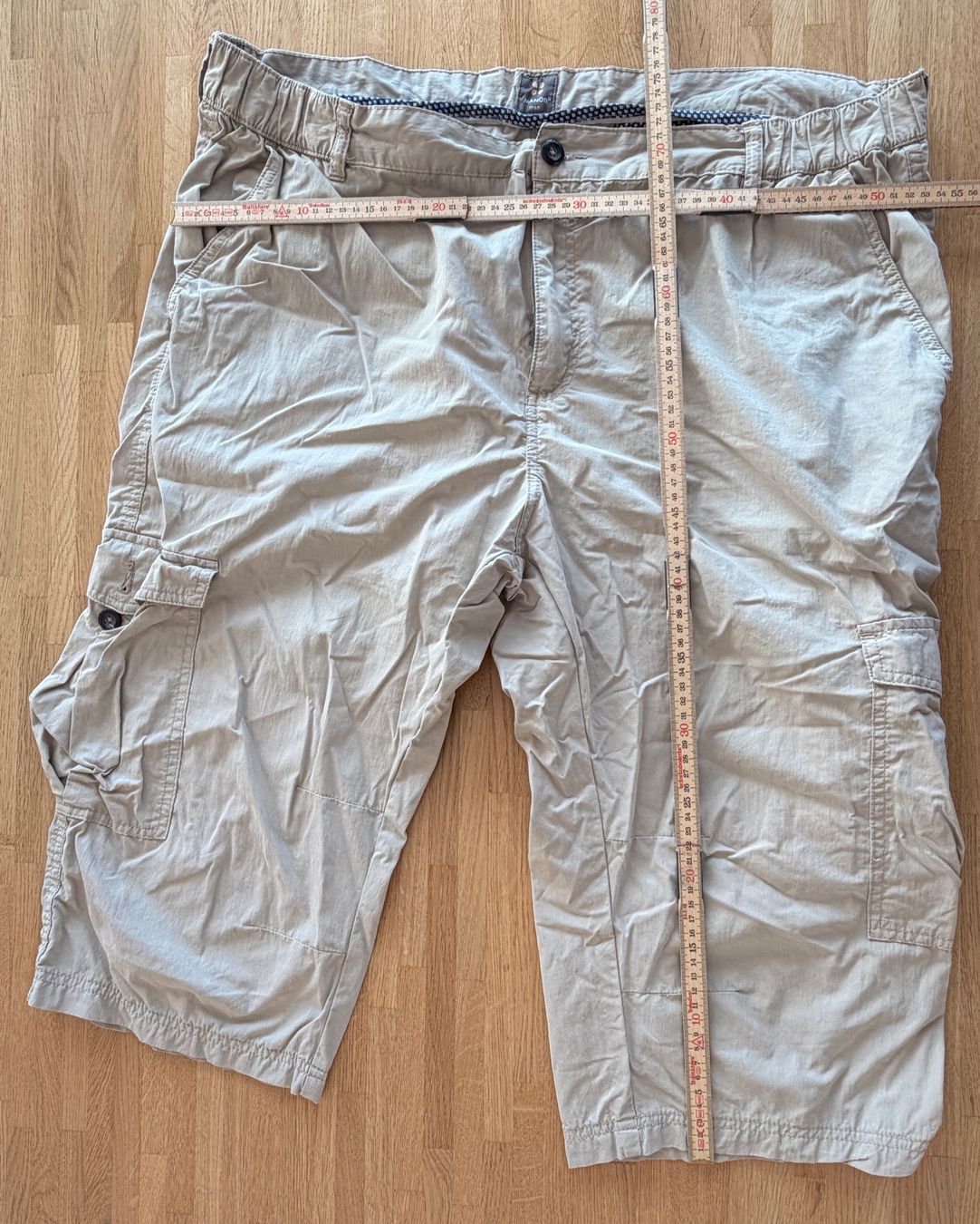 Manor Pantaloni: Shorts - MANOR beige Gr. 3XL Bermuda – Usato da Winterthur venduto da Secondhand-Family 3