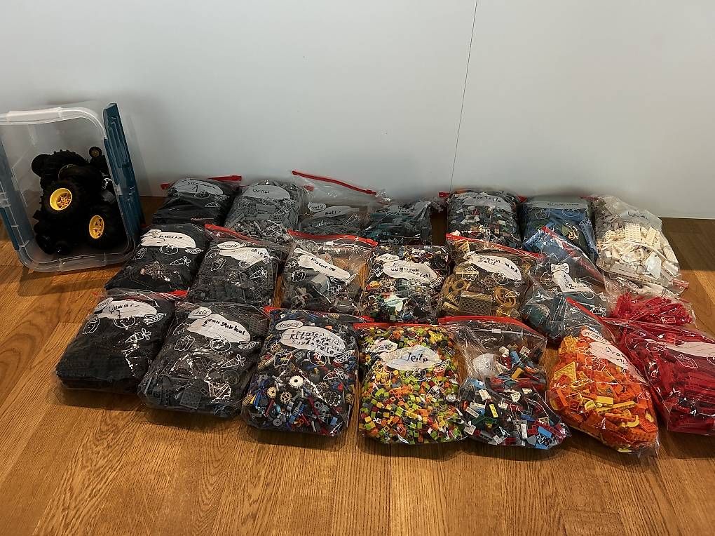 Giocattoli: 15.8 kg LEGO sortiert | Technic | Ninjago uvm. – Usato da Spiez venduto da hge_sm2z