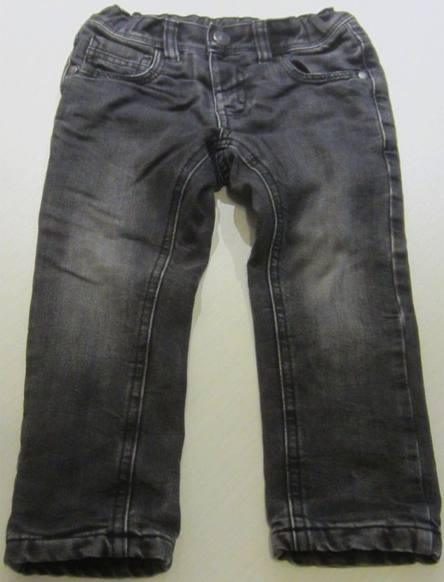 C&A Hosen: Kinder Jeans (98) – Gebraucht aus Grüningen von tienda100