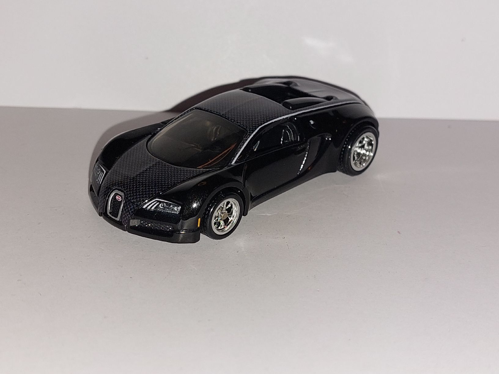Hot Wheels Modellini d'auto: Hot Wheels Premium Bugatti Veyron – Usato da Reinach BL venduto da vwbora75 3