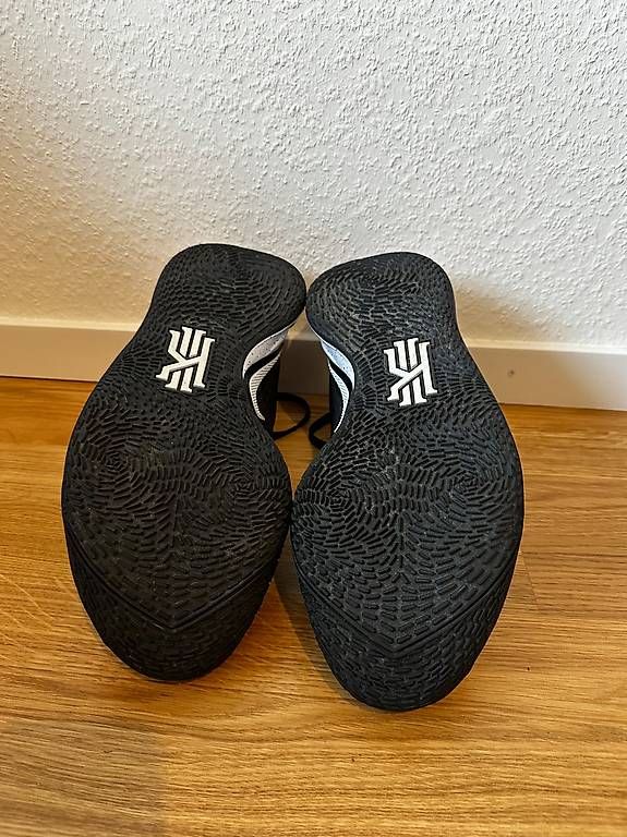 Herrenschuhe: Nike Basketballschuh – Gebraucht aus Binningen von Ramon_01 2