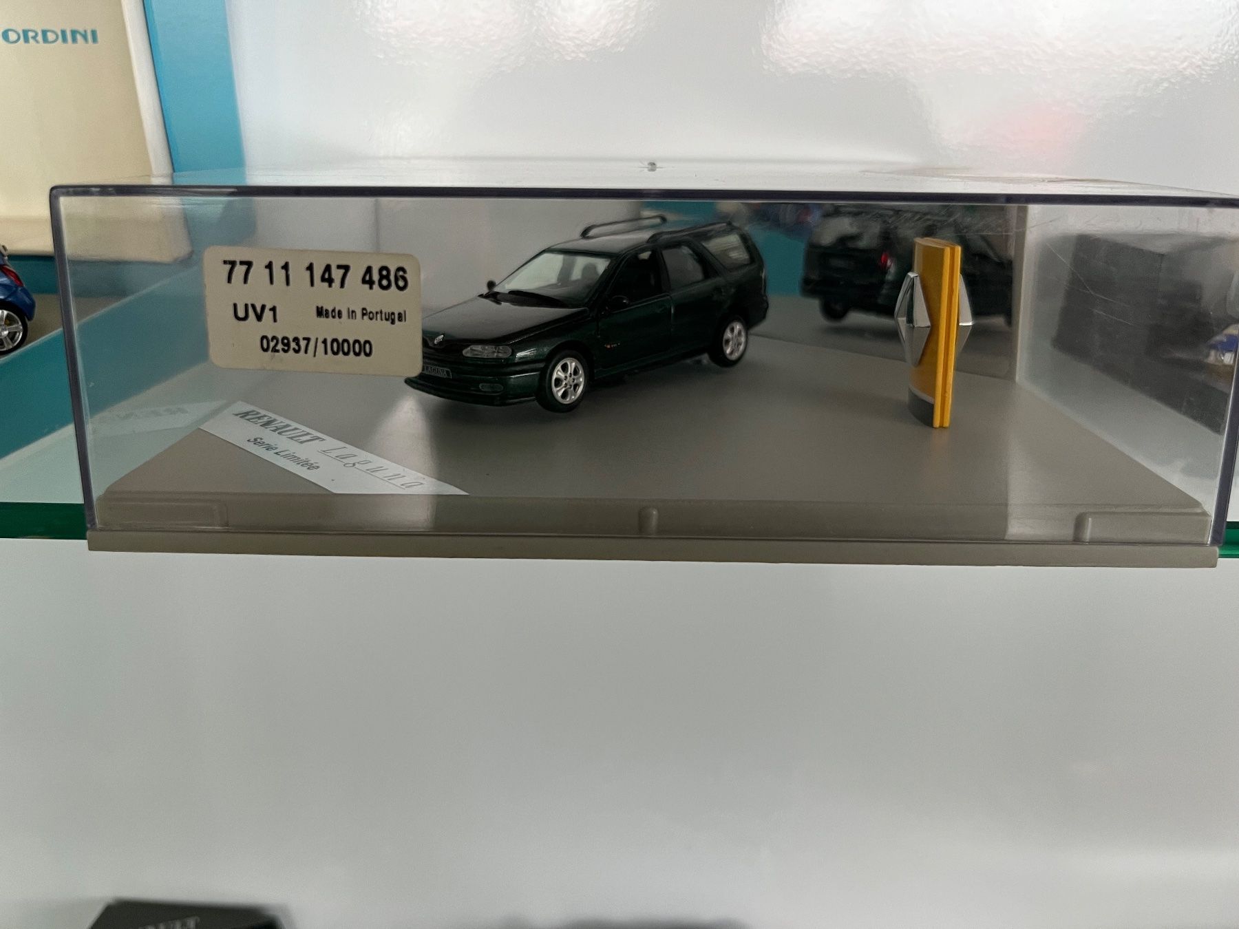 Renault Modellini d'auto: Renault Laguna I verschiedene – Usato da Kräiligen venduto da tisala 2