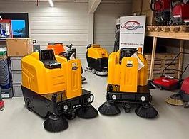 Kehrmaschine KM80-PRO mit Garantie als Vorführgerät